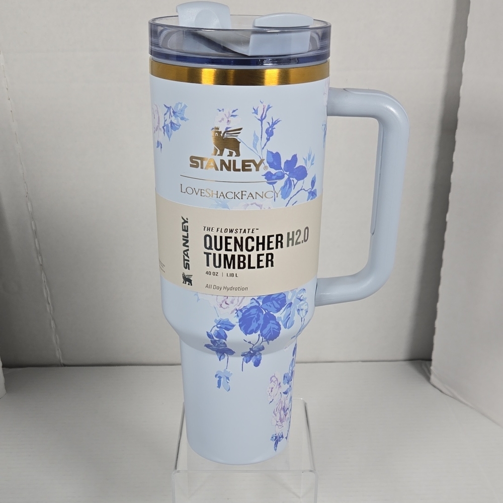 Stanley Quencher H2.0 Tumbler - Light Blue with Floral Design